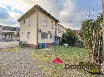 Immeuble - 130 m² - 3 pièces