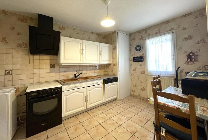 Maison - 97 m² - 5 pièces