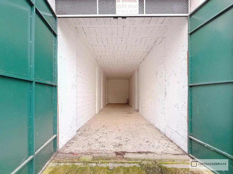 Entrepôt - 38 m²