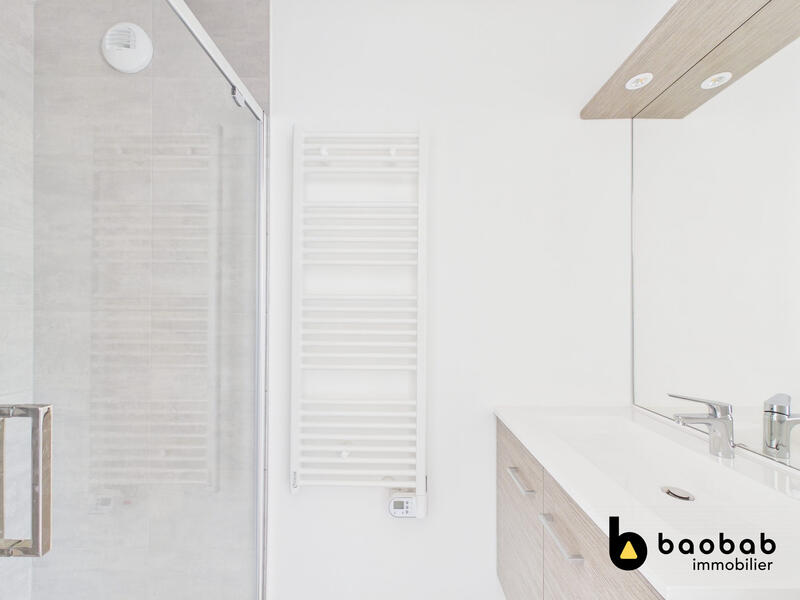 Appartement - 83 m² - 3 pièces