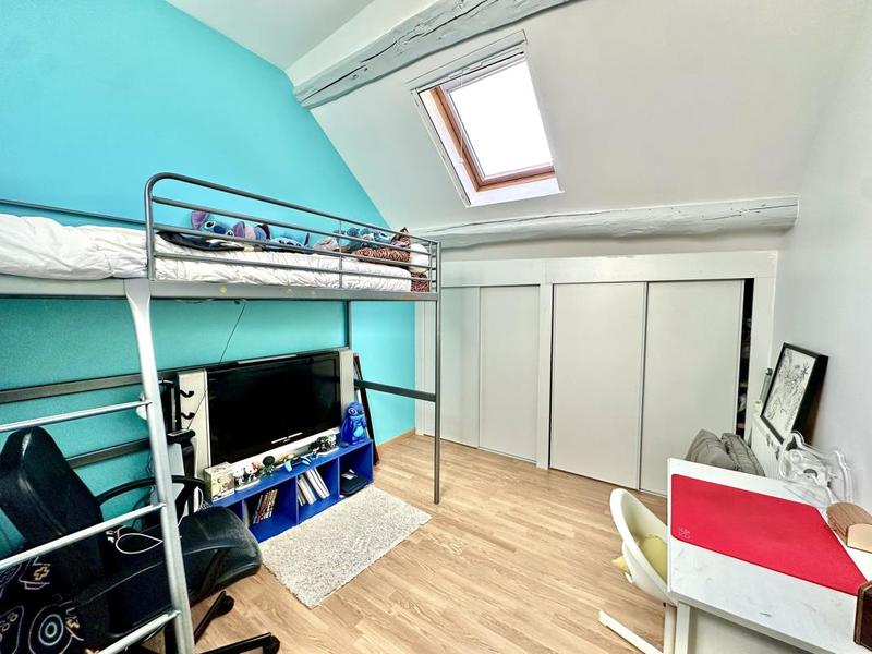 Maison - 140 m² - 5 pièces