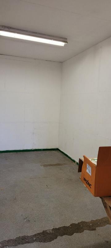 Grange - 209 m² - 1 pièce