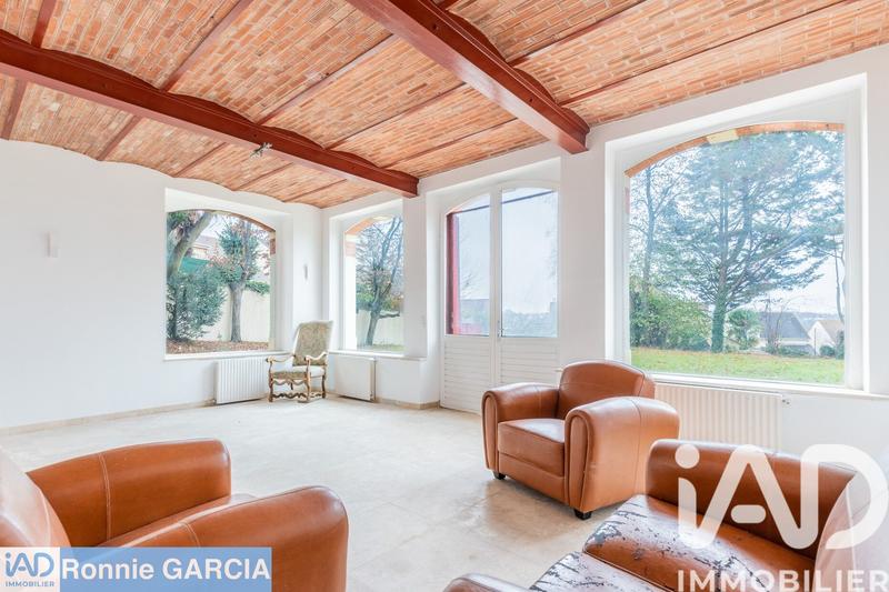 Maison - 210 m² - 8 pièces