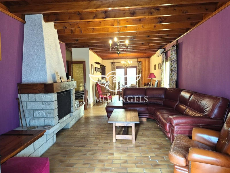 Maison - 140 m² - 5 pièces