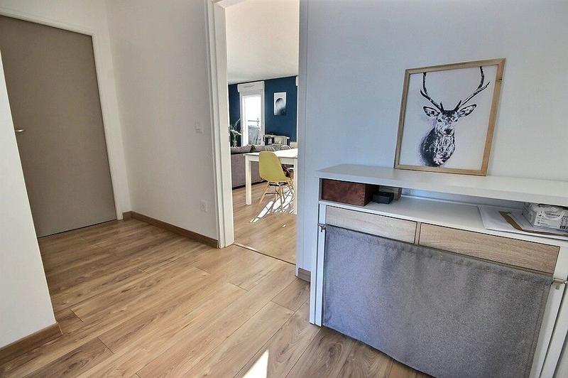 Appartement - 92 m² - 5 pièces