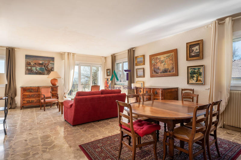 Maison - 162 m² - 7 pièces