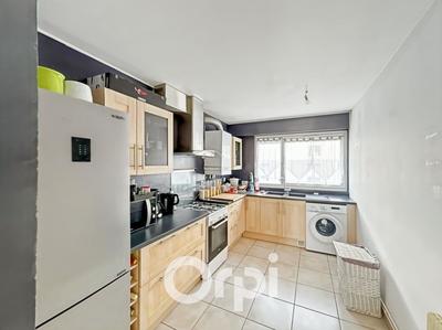 Appartement - 76 m² - 3 pièces