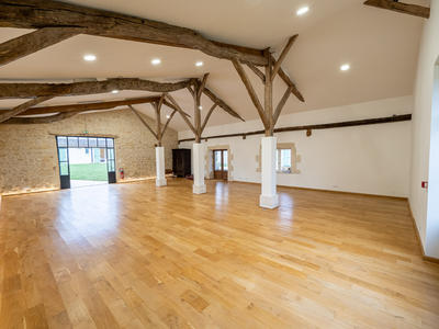 Maison - 500 m² - 17 pièces