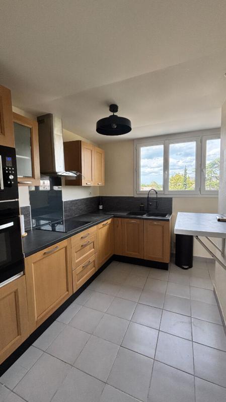 Appartement - 11 m² - 4 pièces