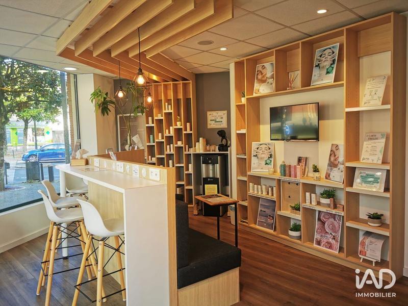 Local commercial - 209 m²