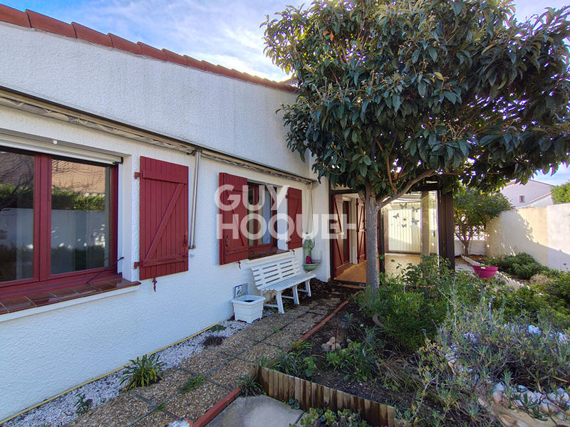 Villa - 100 m² - 5 pièces