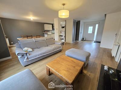 Maison - 110 m² - 4 pièces