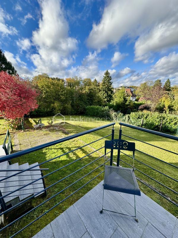 Maison traditionnelle - 85 m² - 5 pièces