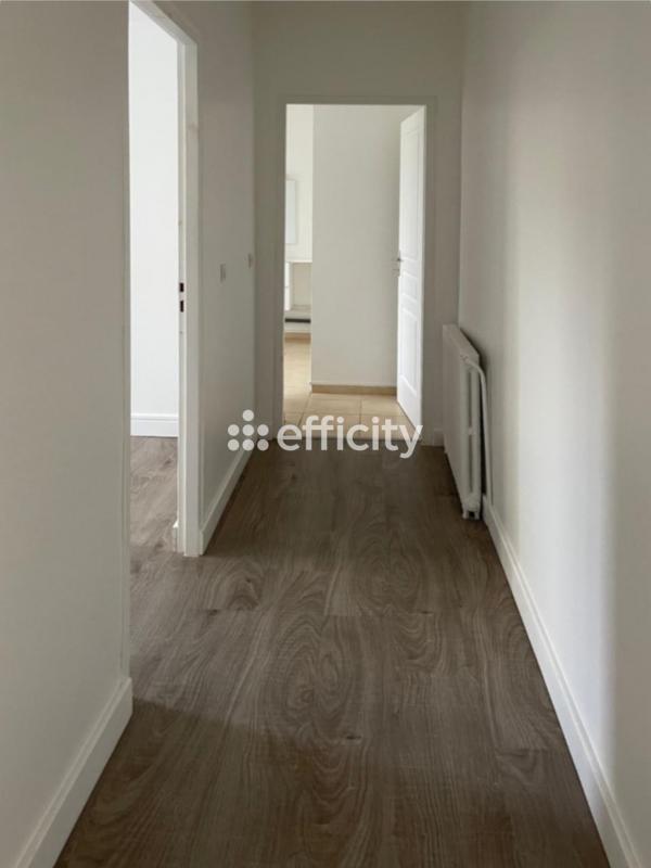 Maison - 65 m² - 4 pièces