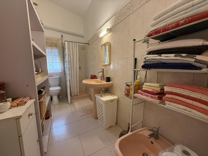 Propriété - 350 m² - 10 pièces