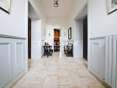 Maison - 190 m² - 8 pièces