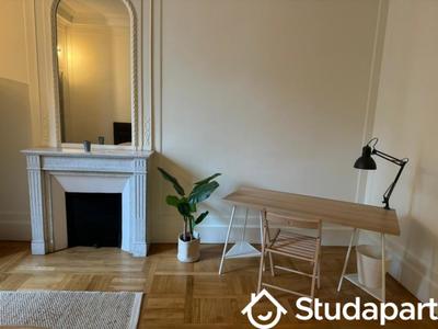 Chambre - 17 m² - 1 pièce