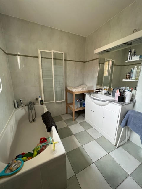 Maison - 103 m² - 4 pièces