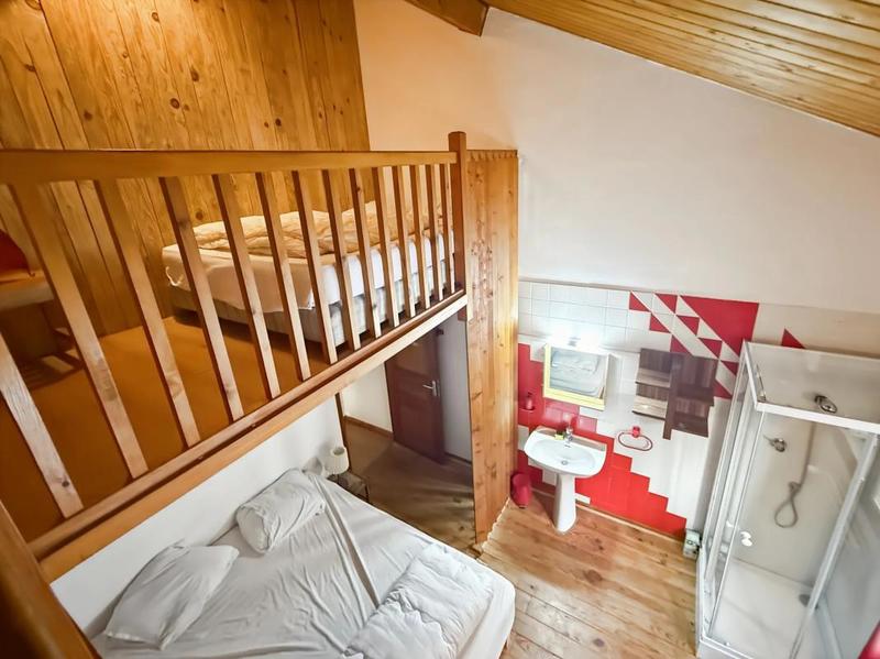 Maison - 500 m² - 11 pièces