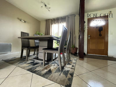 Maison - 90 m² - 4 pièces