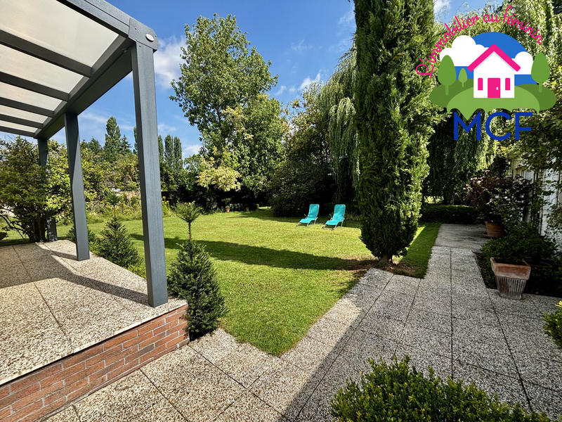 Maison traditionnelle - 140 m² - 5 pièces