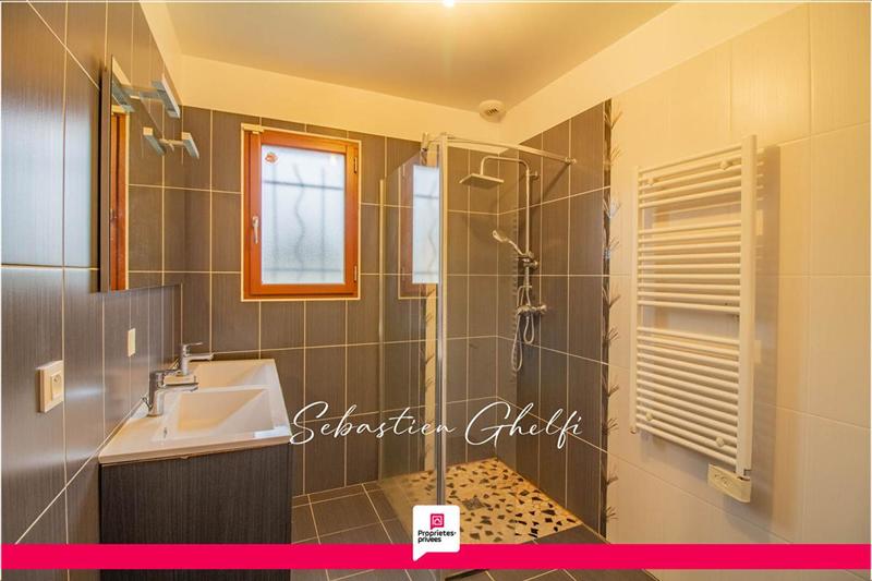 Maison - 115 m² - 6 pièces