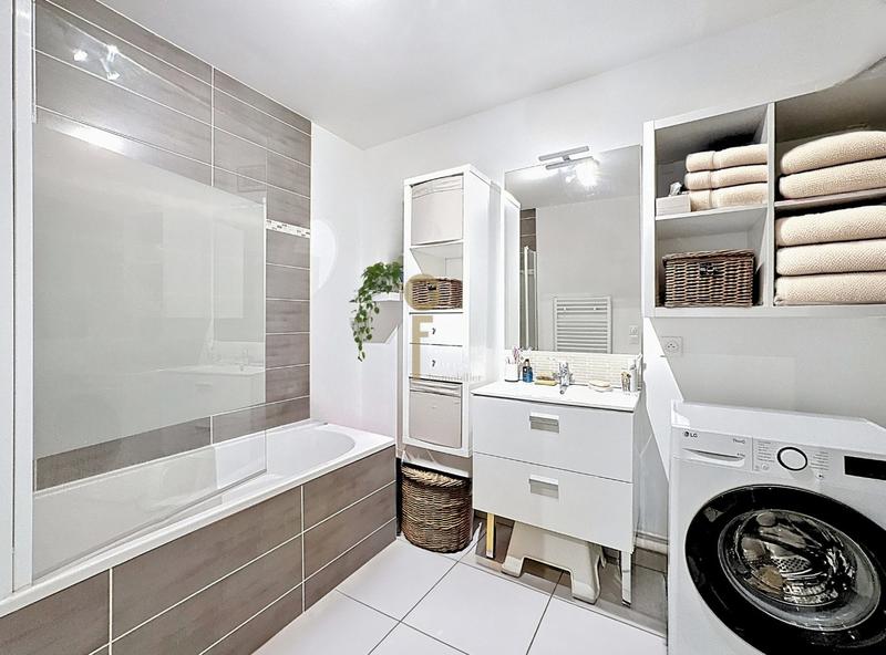 Appartement - 72 m² - 3 pièces