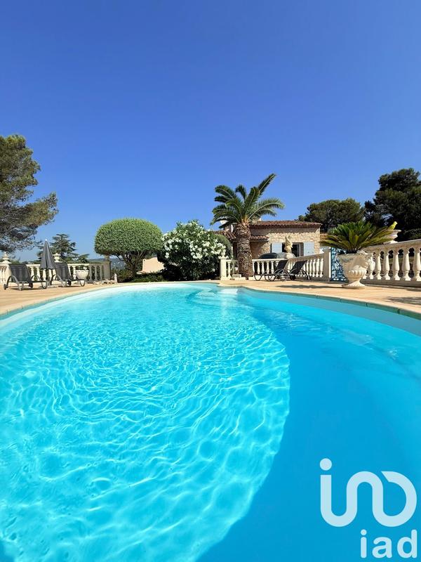 Appartement - 245 m² - 7 pièces