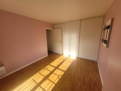 Appartement - 81 m² - 4 pièces