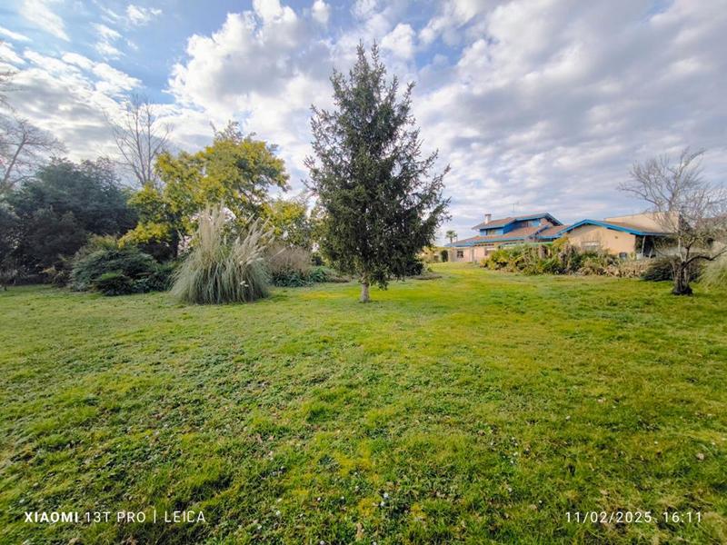 Maison - 185 m² - 5 pièces