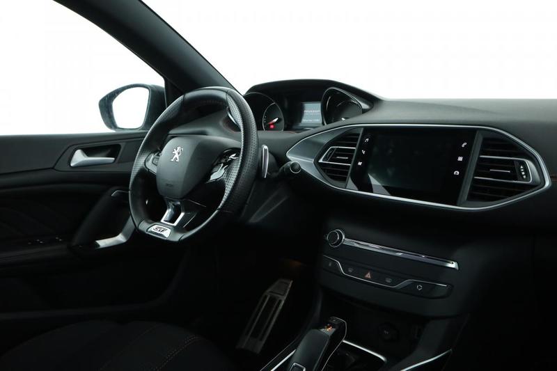 Peugeot 308 1.5 Blue-HDi Gt Eat8 131 ch