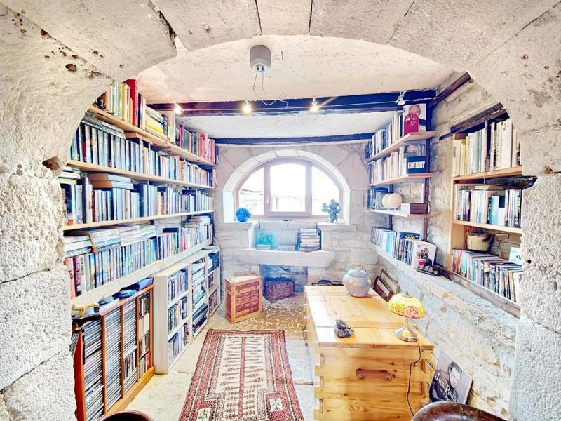 Maison en pierre - 185 m² - 8 pièces