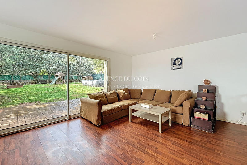 Villa - 101 m² - 4 pièces