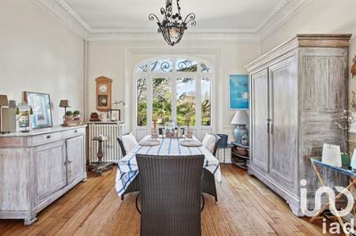 Maison - 171 m² - 6 pièces