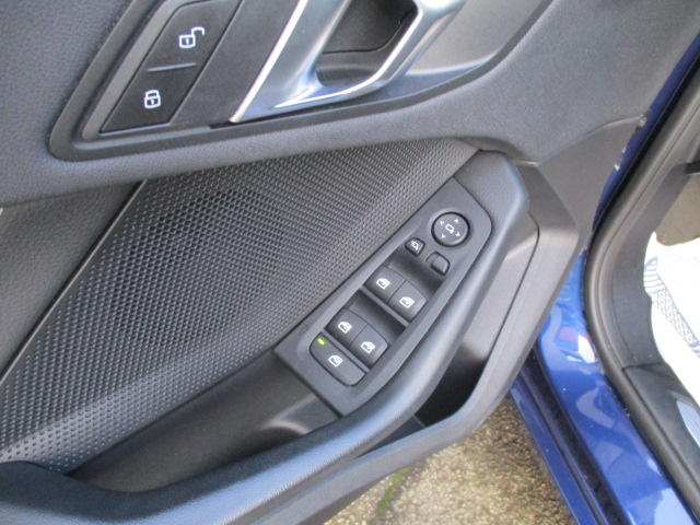 Bmw 116 d Luxury Dkg7