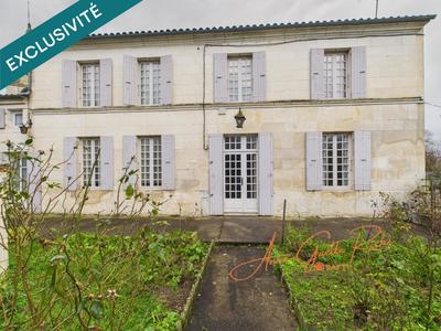 Maison - 317 m² - 10 pièces