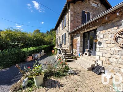 Maison - 168 m² - 6 pièces