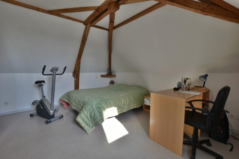 Maison - 166 m² - 7 pièces