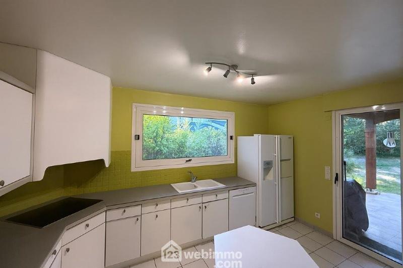 Villa - 220 m² - 10 pièces