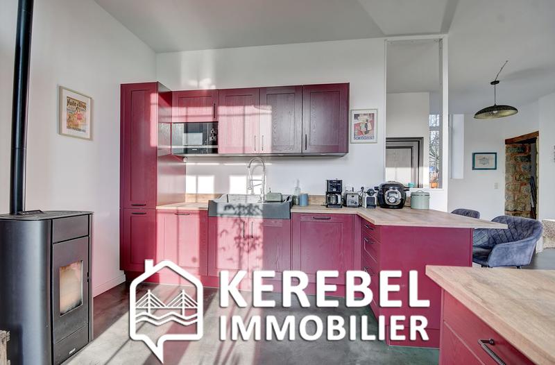 Maison - 317 m² - 10 pièces