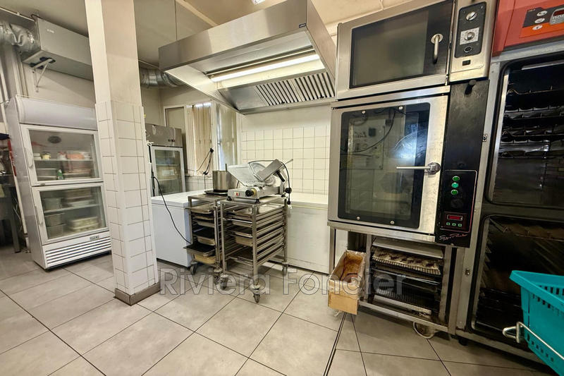 Fonds de commerce - Magasins - 130 m²