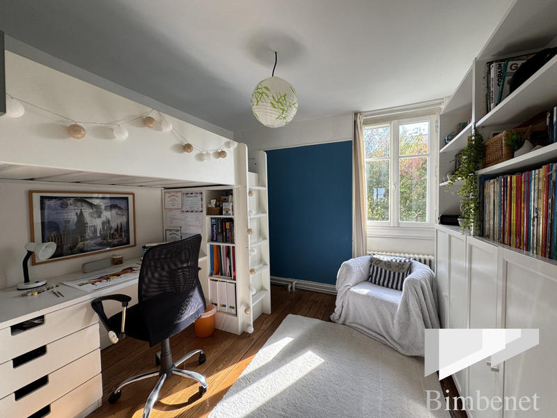 Maison - 172 m² - 8 pièces