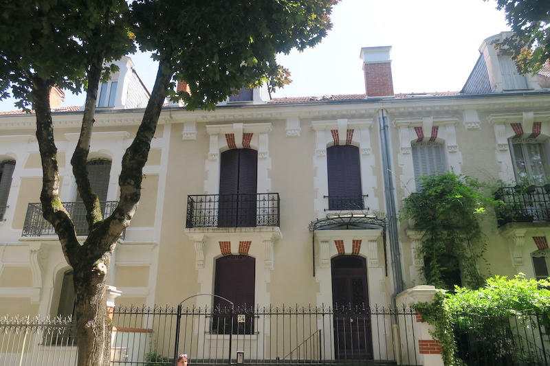 Maison - 157 m² - 10 pièces