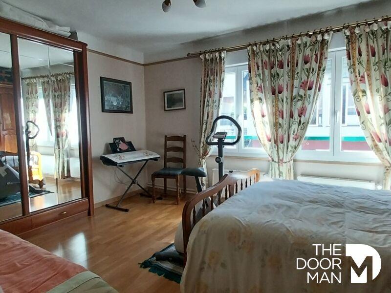 Maison - 168 m² - 7 pièces