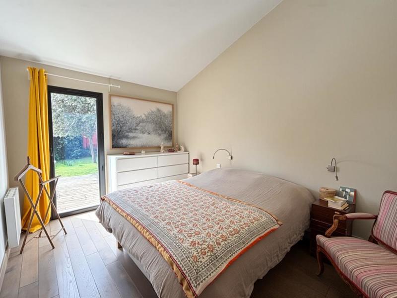 Pavillon - 142 m² - 6 pièces