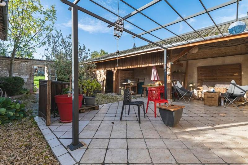 Maison - 145 m² - 7 pièces