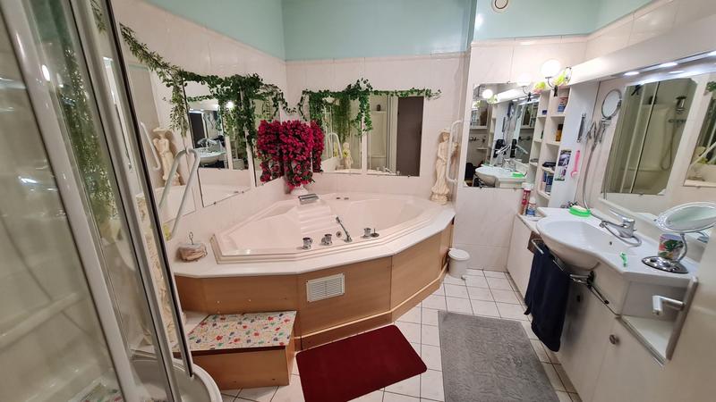 Appartement - 72 m² - 4 pièces