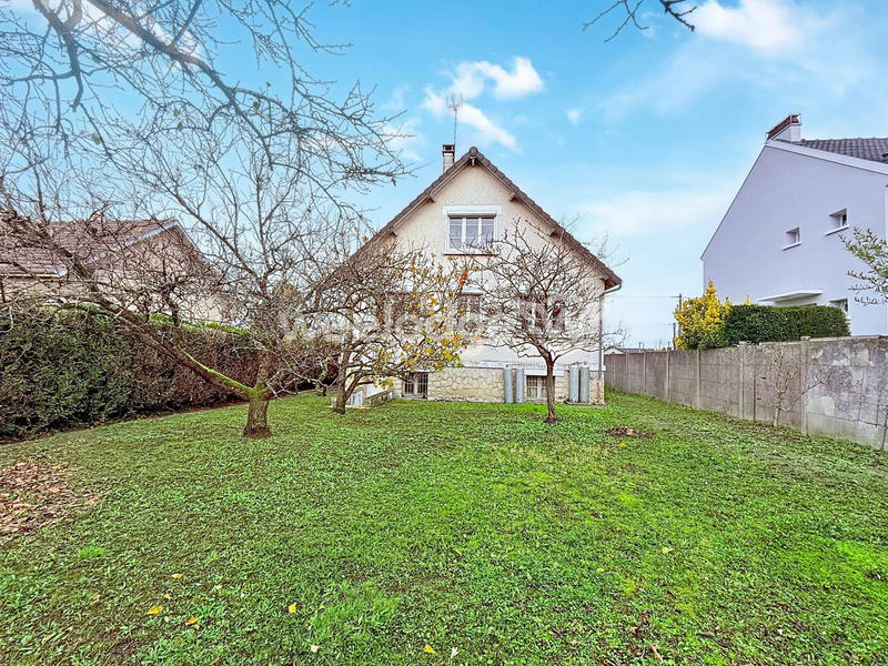 Maison - 114 m² - 6 pièces