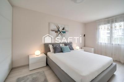 Appartement - 166 m² - 5 pièces