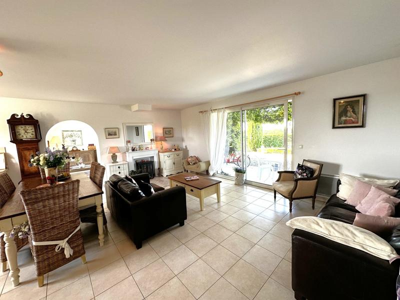 Maison traditionnelle - 110 m² - 5 pièces